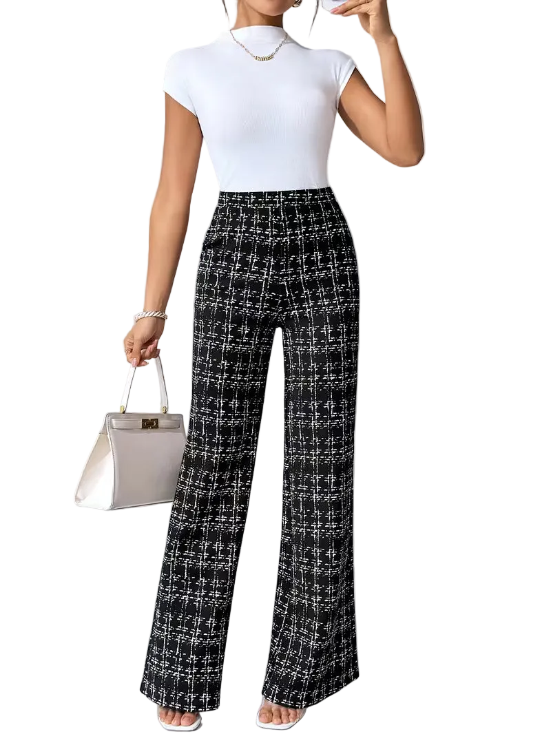 Casual Pants with a Plaid Pattern