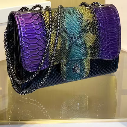 Elegant Vintage Snake Print Shoulder Bag