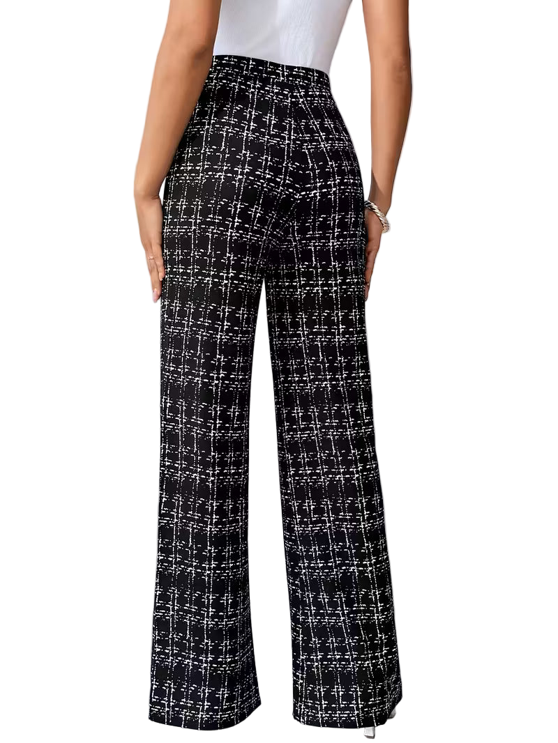 Women's Black and White Plaid Flare Pants Size: XXL